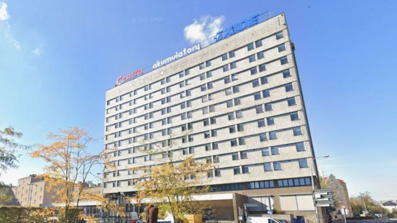 Plik:Chleb, dżem, UAM.jpg