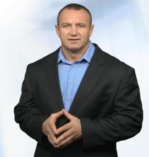 Plik:Mariusz Pudzianowski.png